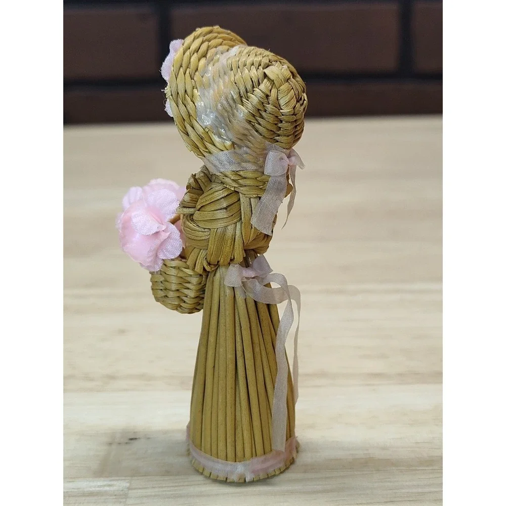 Wicker Vintage Wooden Peg Doll Figurine Girl Basket  Decorative Straw Hat